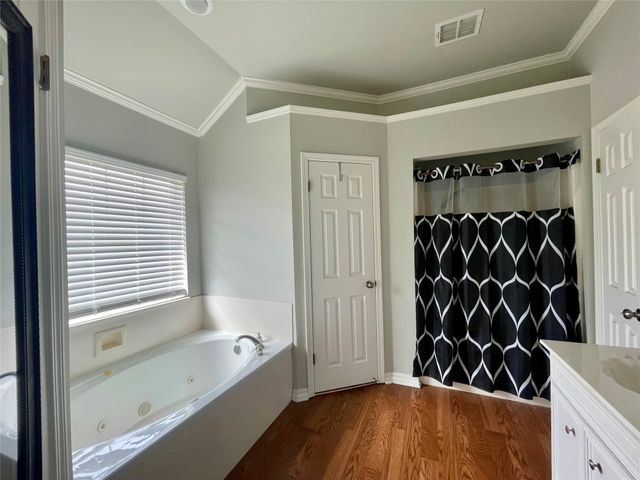 5846 Bayou Drive, Bossier City, LA 71112