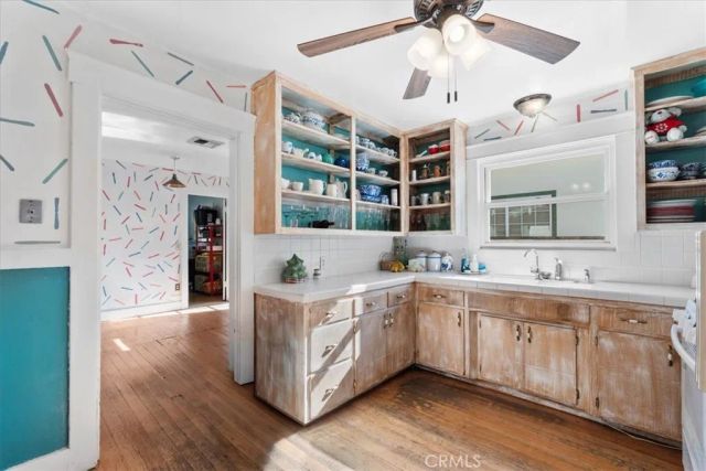 645 Cajon, Redlands, CA 92373