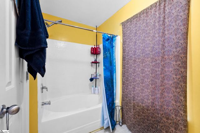 112 Blackbird Lane, Greenville, SC 29611