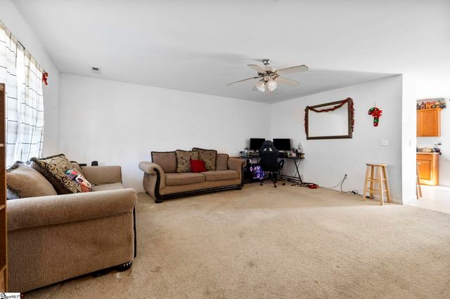 112 Blackbird Lane, Greenville, SC 29611