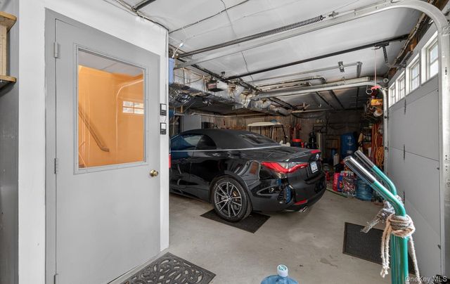 38 Tiffany Road, Oyster Bay Cove, NY 11771