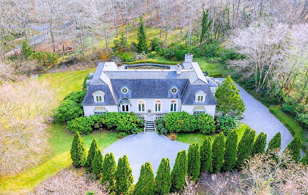 38 Tiffany Road, Oyster Bay Cove, NY 11771