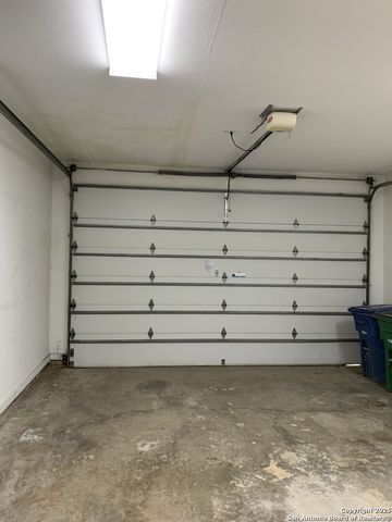 630 Ira Lee, San Antonio, TX 78218