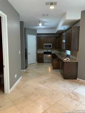 630 Ira Lee, San Antonio, TX 78218