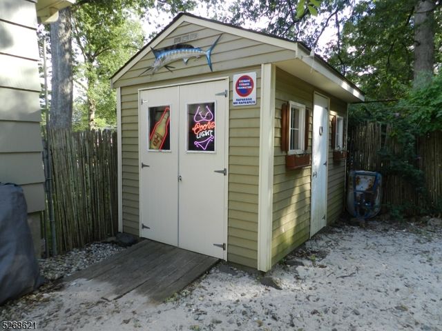 18 Stone Drive, West Orange Twp., NJ 07052