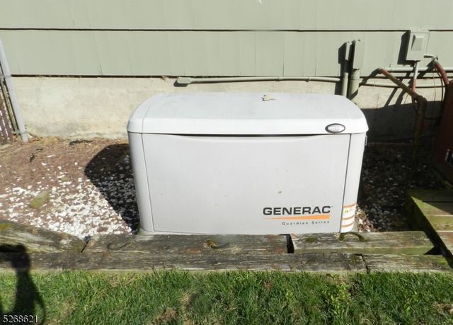 18 Stone Drive, West Orange Twp., NJ 07052