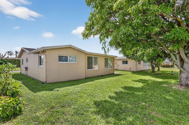6945 NW 14th Street, Margate, FL 33063