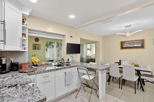 6945 NW 14th Street, Margate, FL 33063