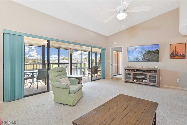 3714 SE 12th AVE 203, Cape Coral, FL 33904