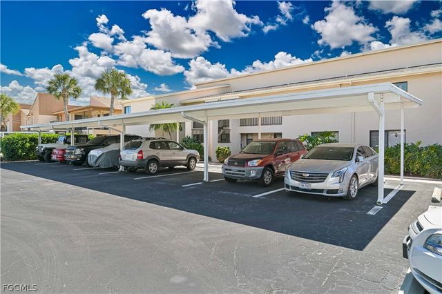 3714 SE 12th AVE 203, Cape Coral, FL 33904