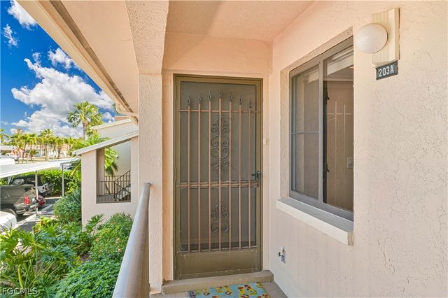 3714 SE 12th AVE 203, Cape Coral, FL 33904