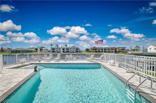 3714 SE 12th AVE 203, Cape Coral, FL 33904