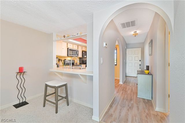 3714 SE 12th AVE 203, Cape Coral, FL 33904