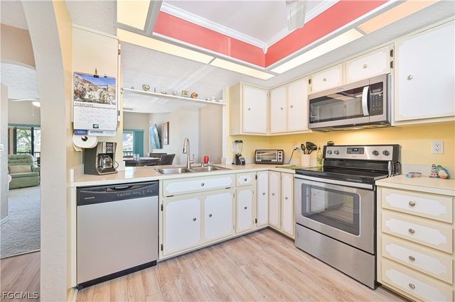 3714 SE 12th AVE 203, Cape Coral, FL 33904