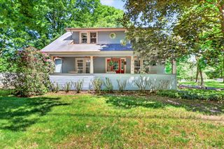 703 E Osterhout Avenue, Portage City, MI 49002