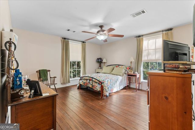 66 Merritt Street, Hawkinsville, GA 31036