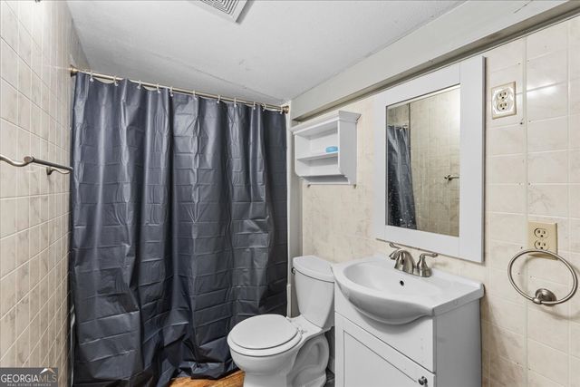 66 Merritt Street, Hawkinsville, GA 31036