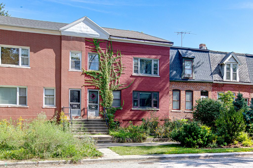 11347 S Saint Lawrence Avenue, Chicago, IL 60628 — exterior