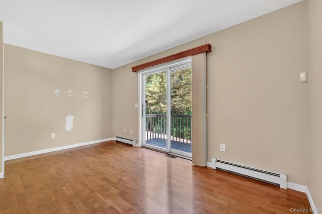 300 West Street 8, Mount Kisco, NY 10549
