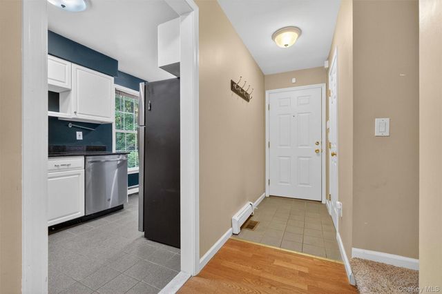 300 West Street 8, Mount Kisco, NY 10549