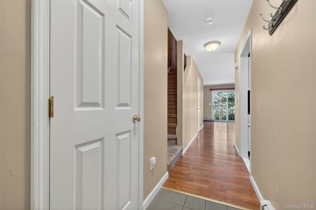 300 West Street 8, Mount Kisco, NY 10549