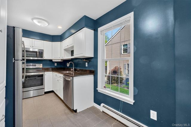 300 West Street 8, Mount Kisco, NY 10549