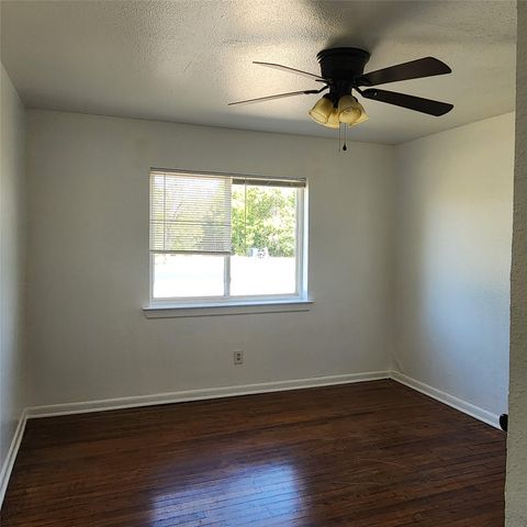 6028 Billingsley Street, Sachse, TX 75048