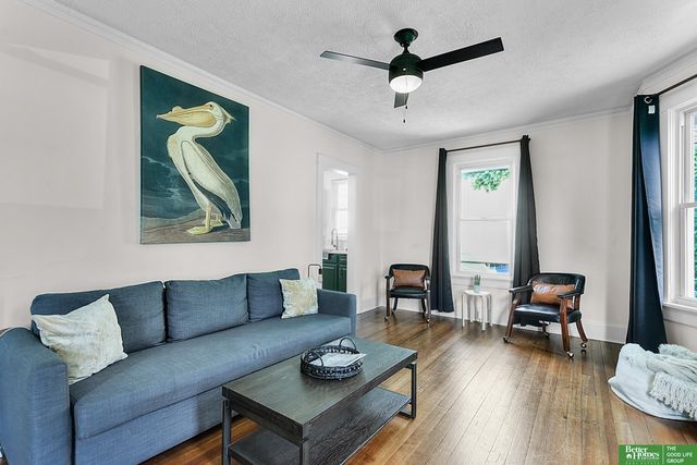 2707 S 10 Street, Omaha, NE 68108