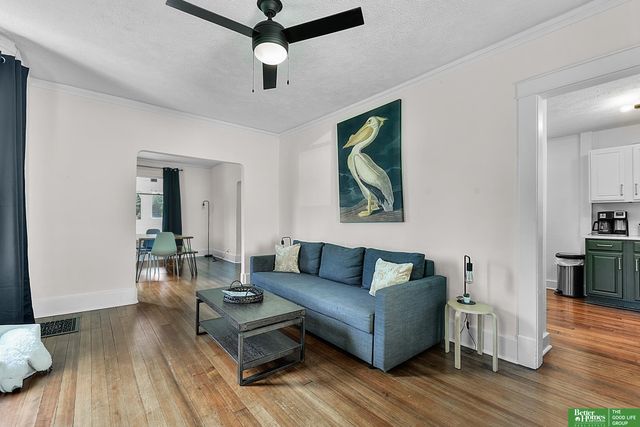 2707 S 10 Street, Omaha, NE 68108