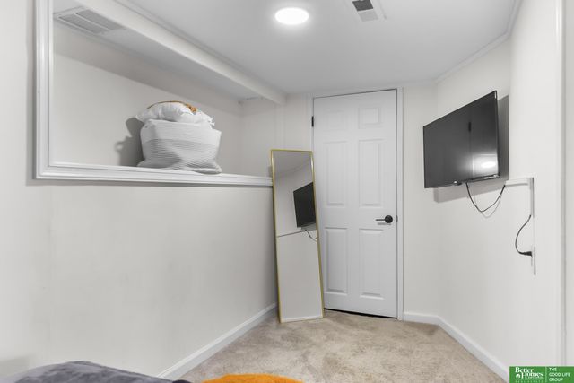 2707 S 10 Street, Omaha, NE 68108