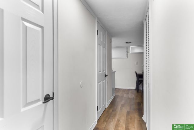 2707 S 10 Street, Omaha, NE 68108