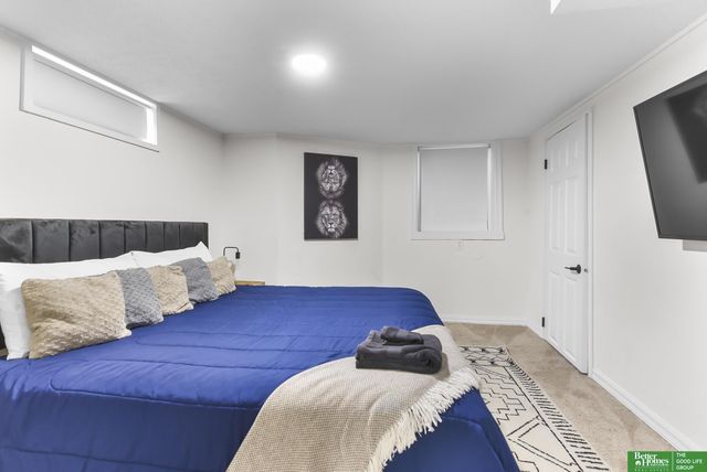 2707 S 10 Street, Omaha, NE 68108