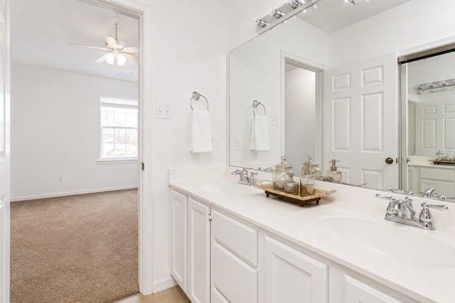 5315 San Mateo Court, Arlington, TX 76017