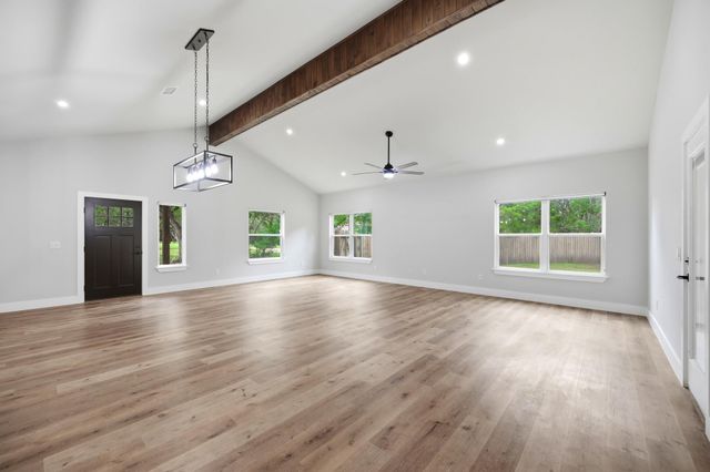 6 Chapotec CIR, Wimberley, TX 78676