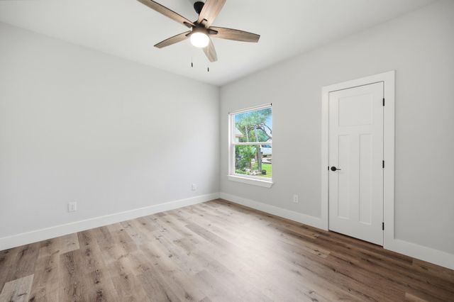 6 Chapotec CIR, Wimberley, TX 78676