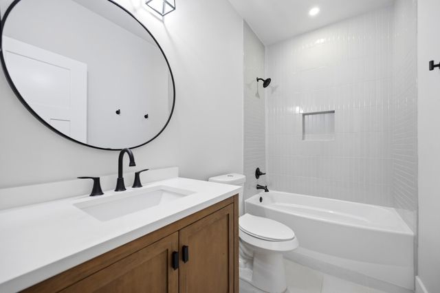 6 Chapotec CIR, Wimberley, TX 78676