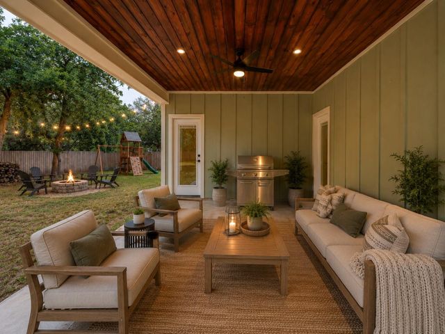 6 Chapotec CIR, Wimberley, TX 78676