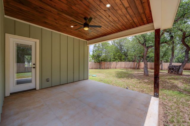 6 Chapotec CIR, Wimberley, TX 78676
