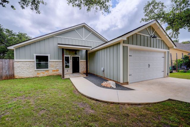 6 Chapotec CIR, Wimberley, TX 78676