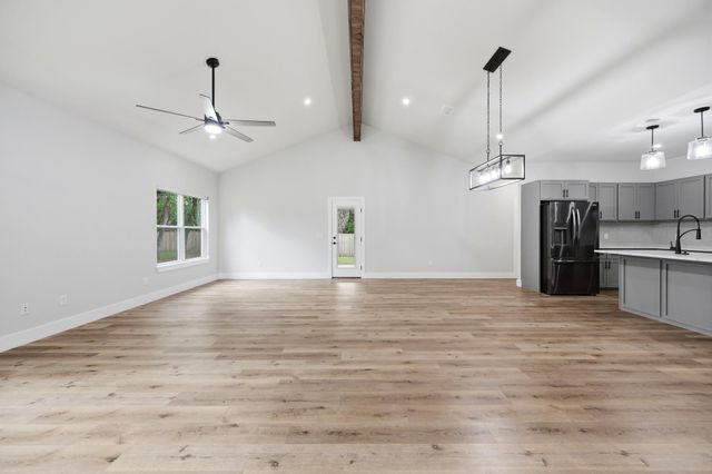 6 Chapotec CIR, Wimberley, TX 78676