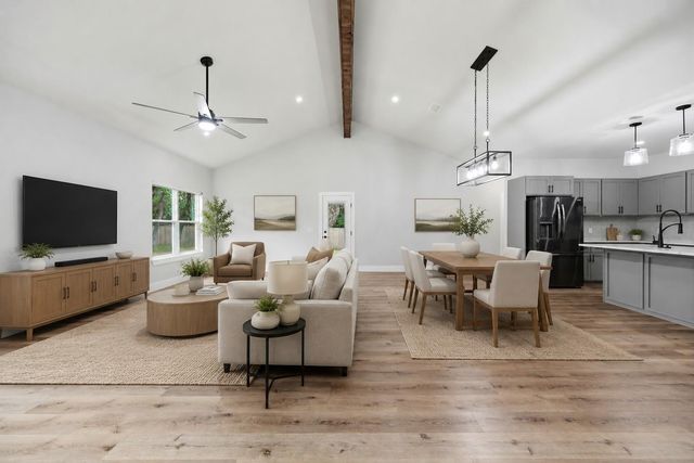 6 Chapotec CIR, Wimberley, TX 78676