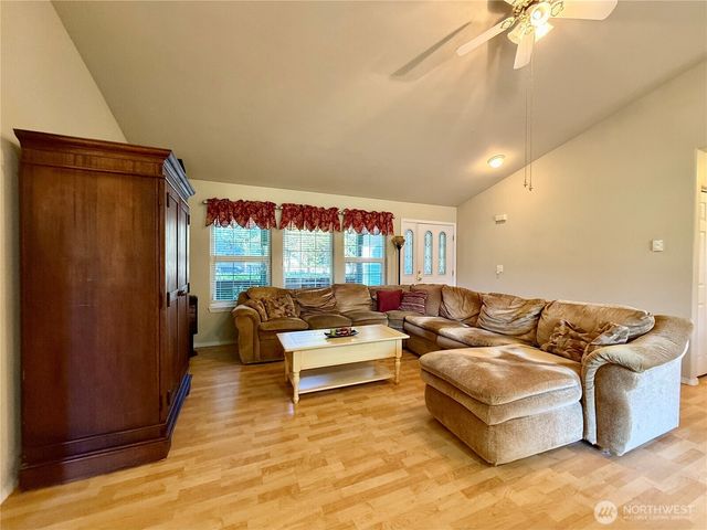 736 Duck Lake Drive SE, Ocean Shores, WA 98569