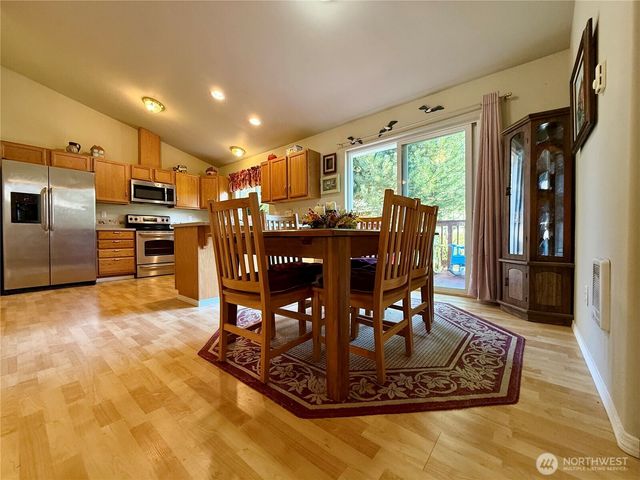 736 Duck Lake Drive SE, Ocean Shores, WA 98569