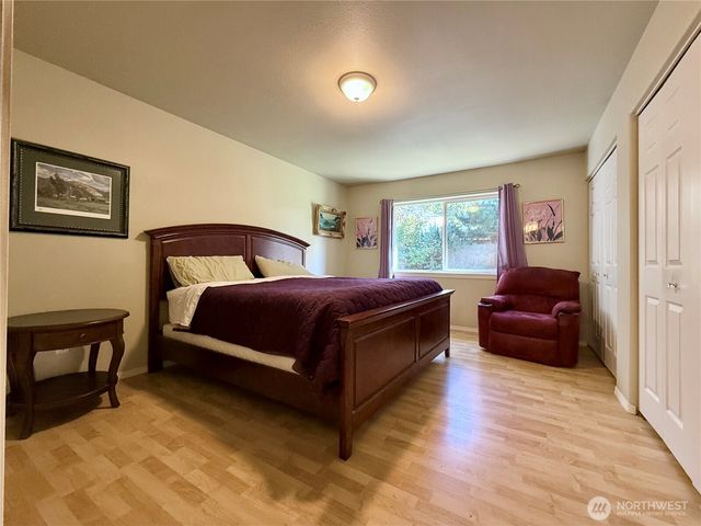 736 Duck Lake Drive SE, Ocean Shores, WA 98569