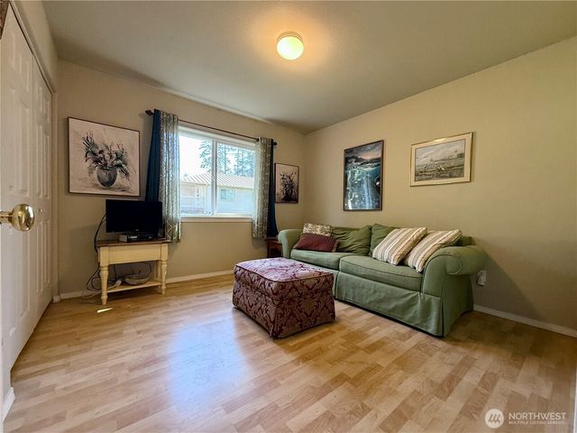 736 Duck Lake Drive SE, Ocean Shores, WA 98569