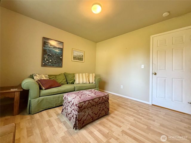 736 Duck Lake Drive SE, Ocean Shores, WA 98569