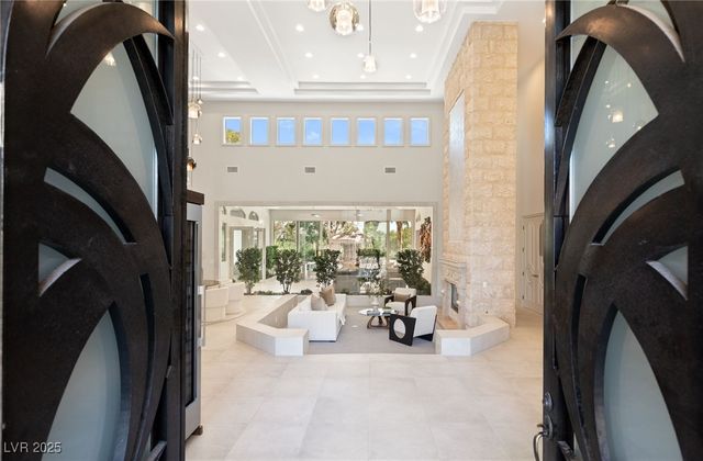 3040 American River Lane, Las Vegas, NV 89135