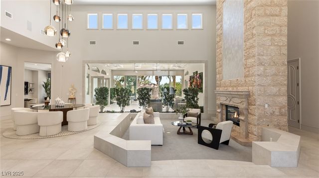 3040 American River Lane, Las Vegas, NV 89135