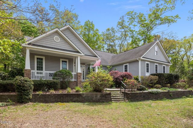 425 Panners Place, Sanford, NC 27330