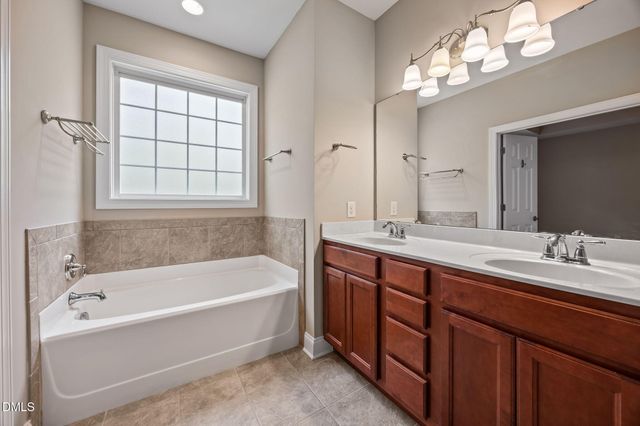 425 Panners Place, Sanford, NC 27330